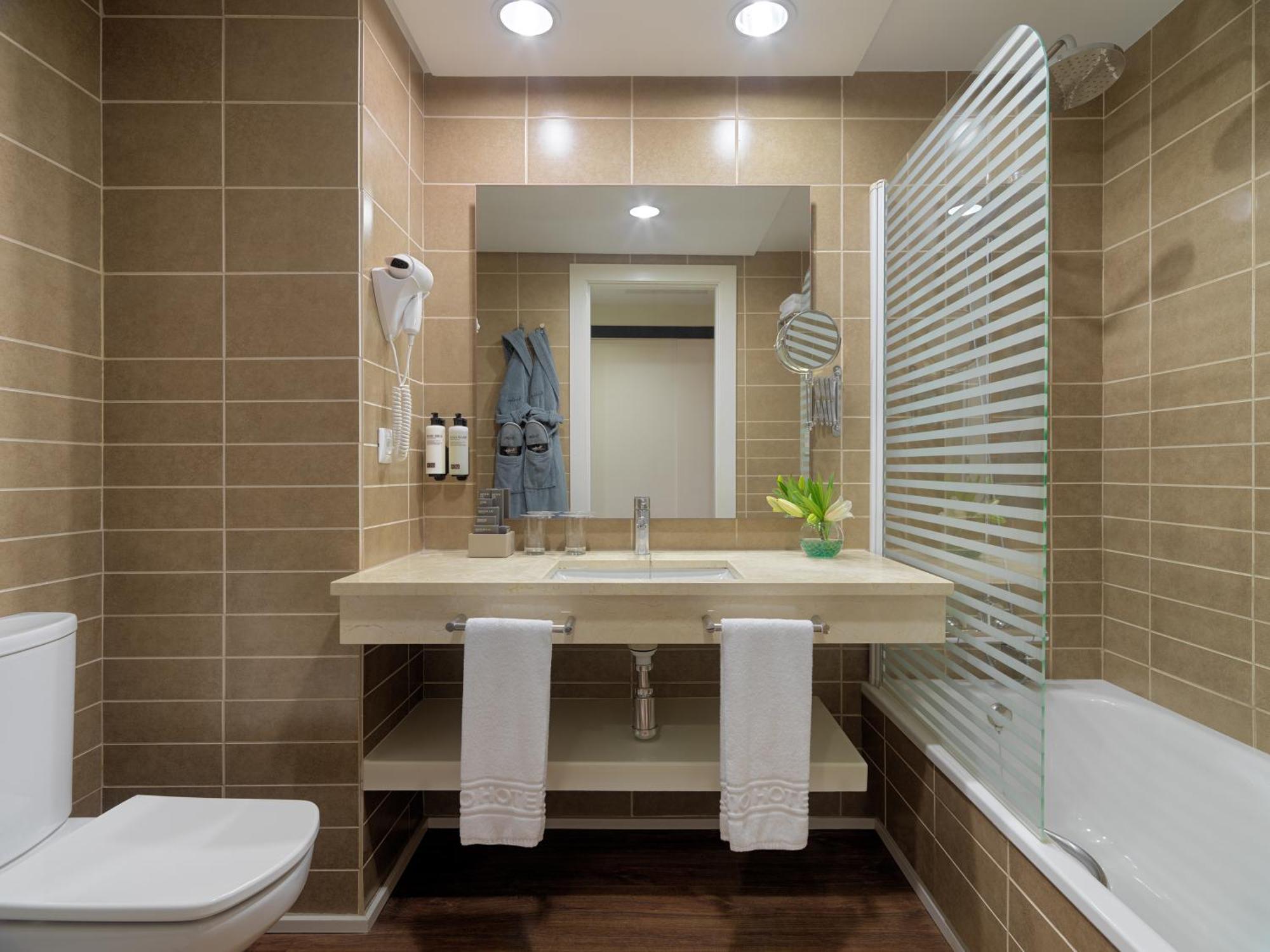 Privilege Room
